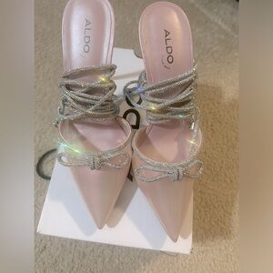 Aldo size 8 brand new heels